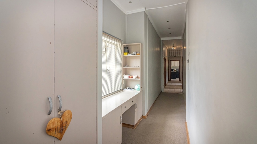 3 Bedroom Property for Sale in Wilgenhof Free State